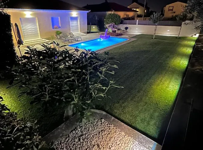 Tony\'S House With Private Pool, Garden And Parking