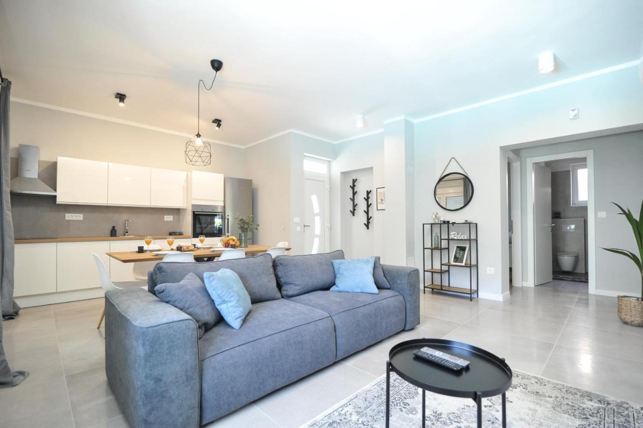 Tony's House With Private Pool, Garden And Parking Willa Zadar