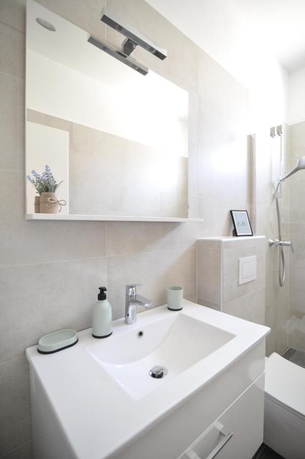 Tony's House With Private Pool, Garden And Parking Zadar