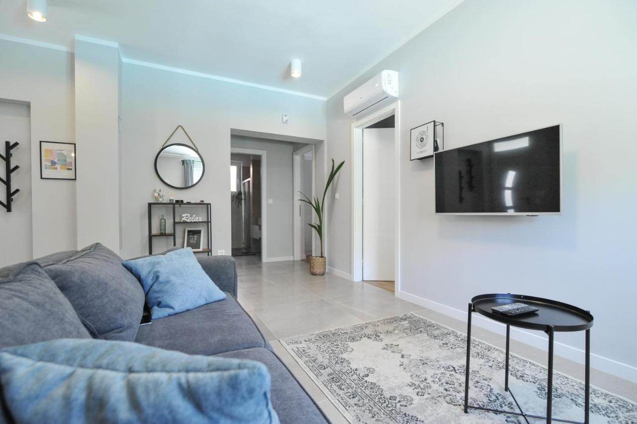 Tony's House With Private Pool, Garden And Parking Zadar