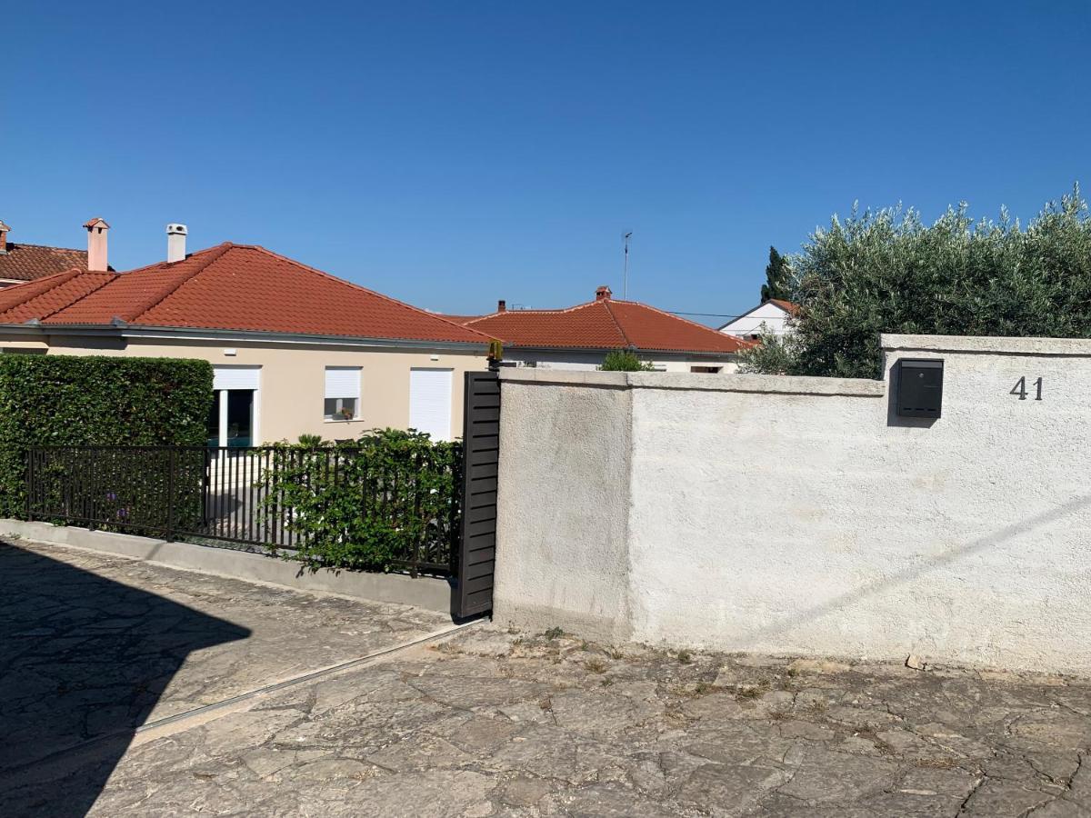 Tony's House With Private Pool, Garden And Parking Willa *